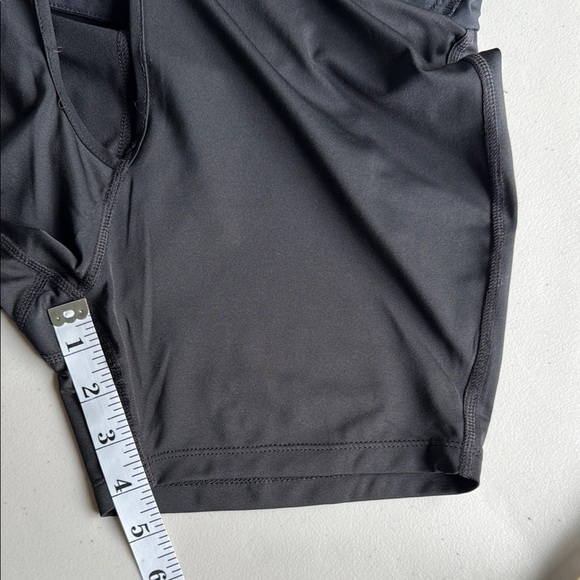 Maggie Lane Black Athletic Skort with Zip Pockets - Picture 13 of 14
